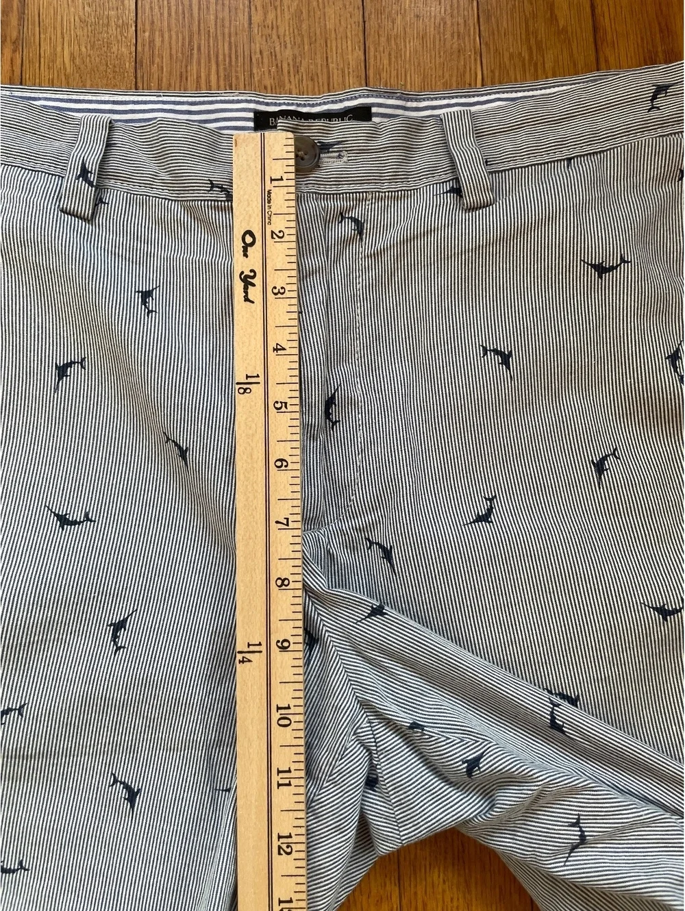 Banana Republic Men's Blue White Striped Marlin Cotton Shorts Nautical Size 33